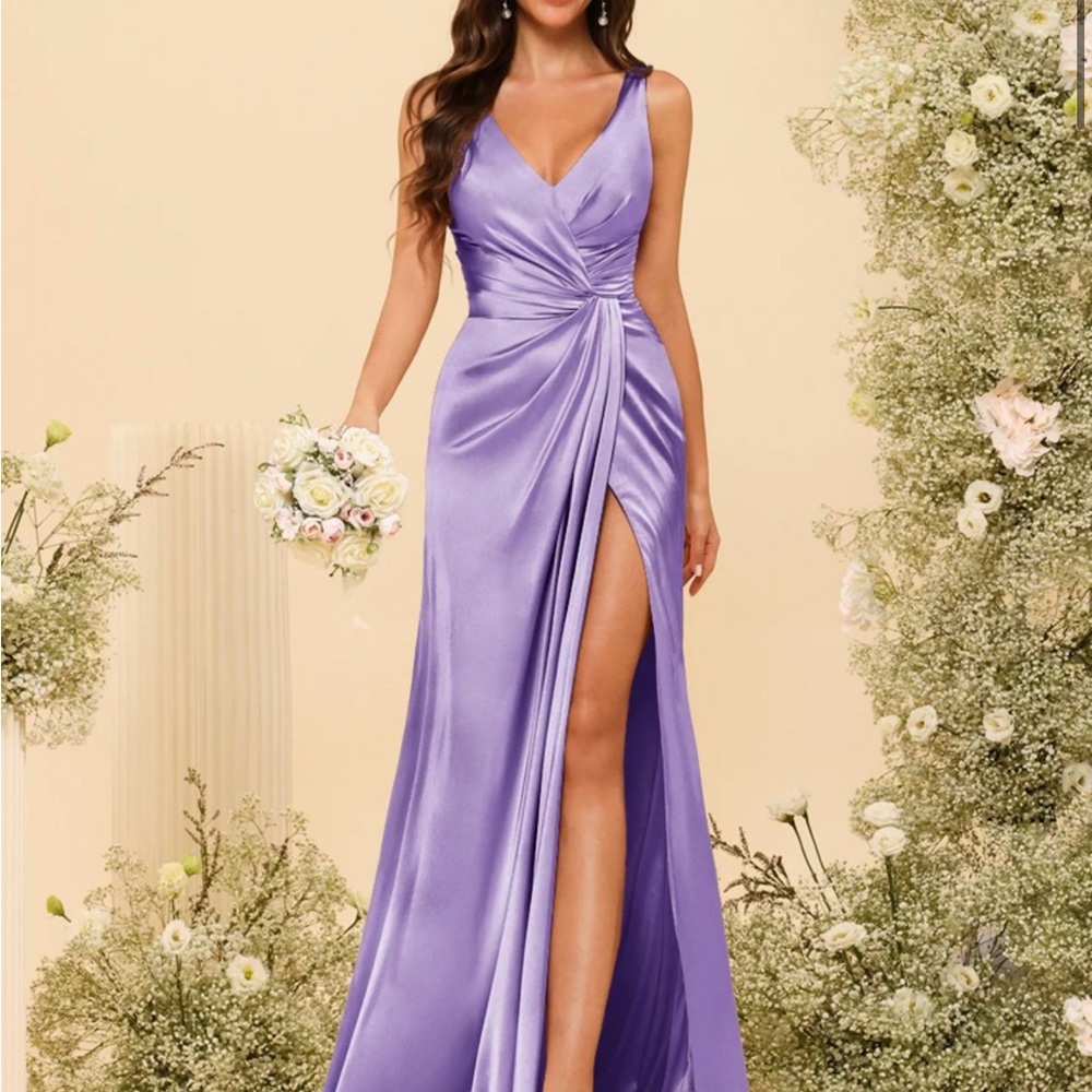 Lavetir Lavender Dress with Slit